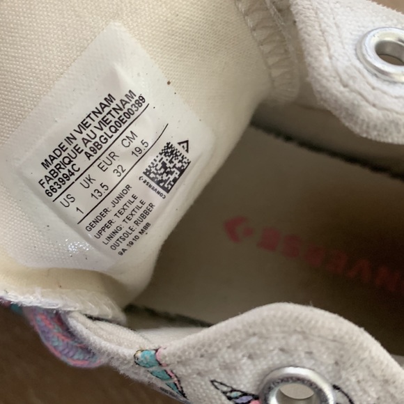 Converse unicorn high tops kids size 1 - Picture 7 of 7